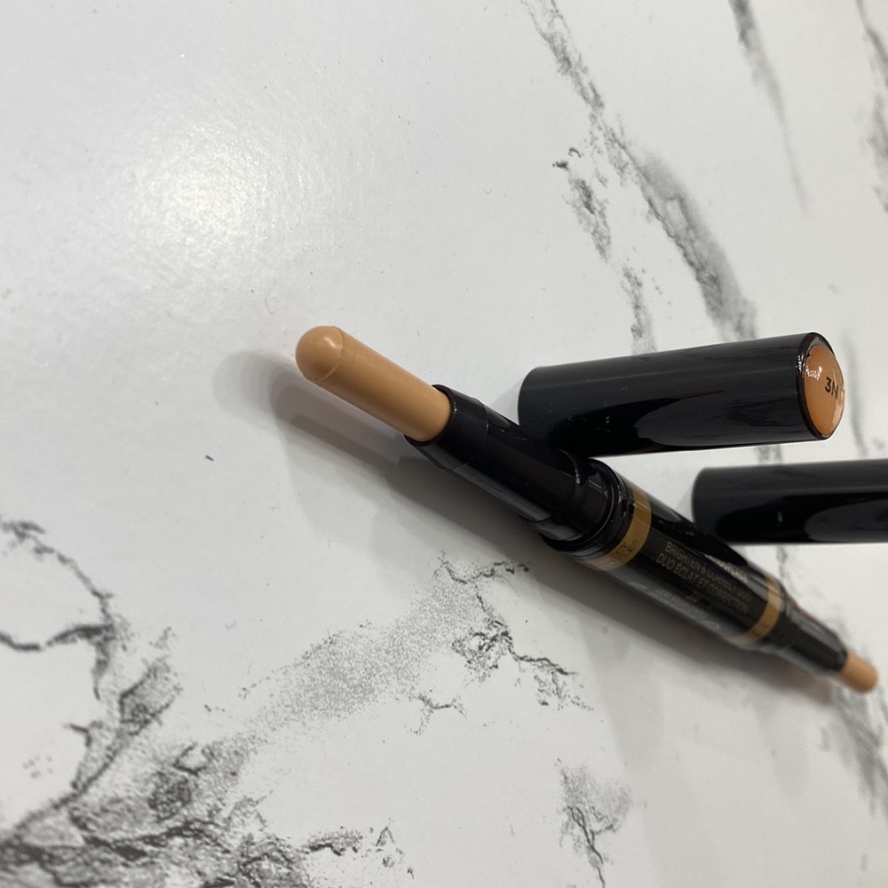 NWOB Laura Mercier secret camouflage bright&correct duo 3N
No box
Never used - Picture 4 of 5